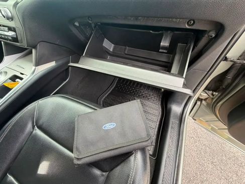 Used 2020 Ford Explorer XLT w/ Equipment Group 202A RWD image 20