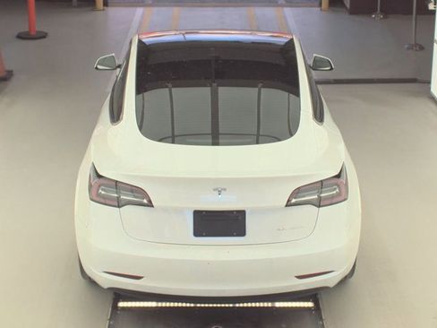 Used 2022 Tesla Model 3 Long Range image 12