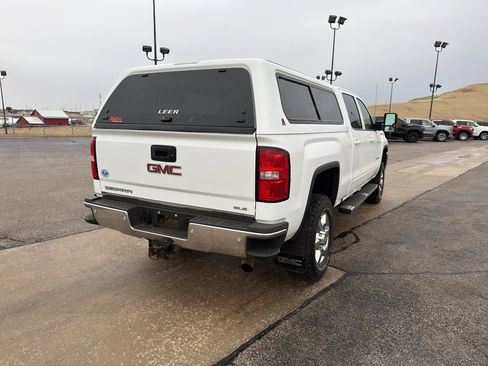 Used 2018 GMC Sierra 2500 SLE image 5