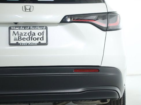 Used 2023 Honda HR-V LX image 43