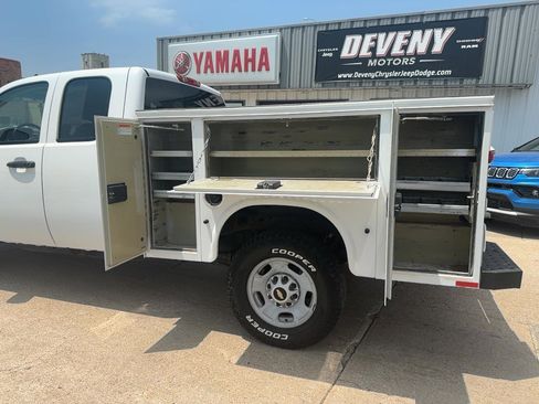 Used 2013 Chevrolet Silverado 2500 W/T AWD/4WD image 12