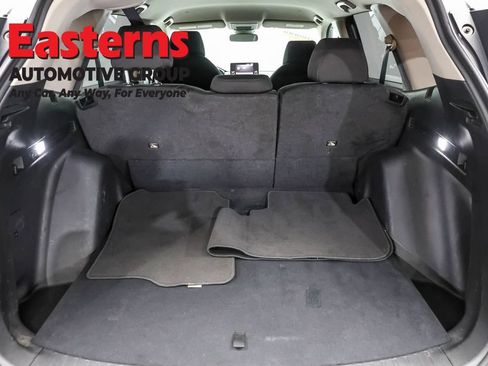 Used 2024 Honda CR-V LX image 9