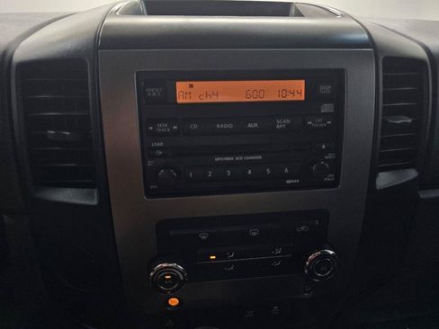 Used 2012 Nissan Titan SV RWD image 19