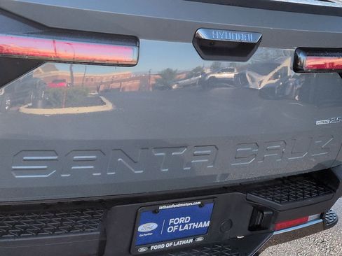 Used 2022 Hyundai Santa Cruz Limited image 13