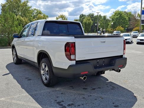 Used 2025 Honda Ridgeline RTL image 4