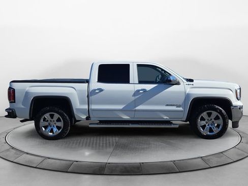 Used 2018 GMC Sierra 1500 SLT image 6