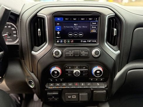 Used 2020 GMC Sierra 1500 AT4 w/ AT4 Premium Package image 12