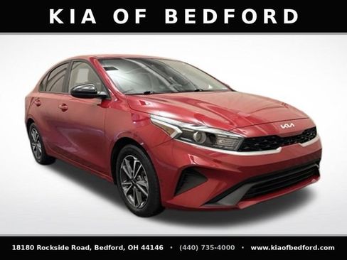 Used 2024 Kia Forte LXS FWD image 1