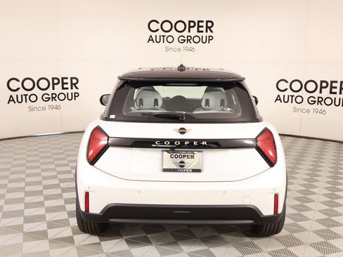 New 2026 MINI Cooper 2-Door Hardtop FWD image 19