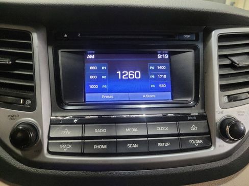 Used 2016 Hyundai Tucson SE w/ Option Group 02 FWD image 25