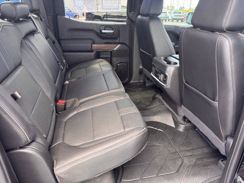 Used 2021 Chevrolet Silverado 1500 High Country w/ Technology Package AWD/4WD image 20