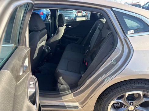 Used 2023 Chevrolet Malibu LT FWD image 20