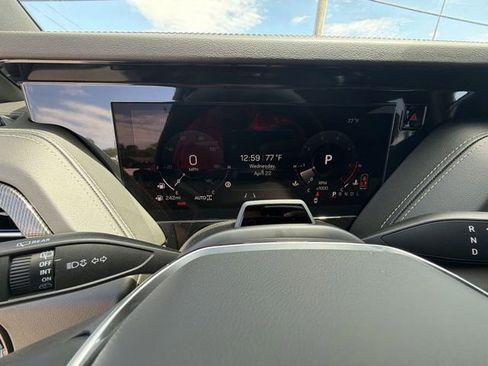 New 2026 GMC Yukon XL Elevation w/ Elevation Premium Package AWD/4WD image 15