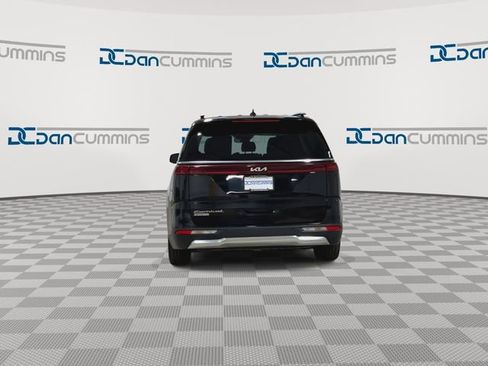 Used 2022 Kia Carnival SX FWD image 8