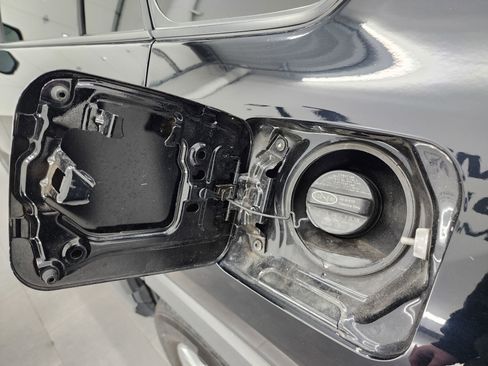 Used 2024 Toyota RAV4 XLE image 28