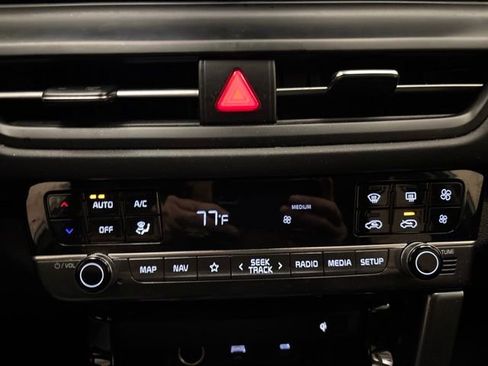Certified 2024 Kia Seltos SX AWD/4WD image 18
