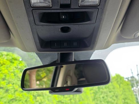 Used 2018 RAM 2500 Laramie w/ Sport Appearance Group AWD/4WD image 25