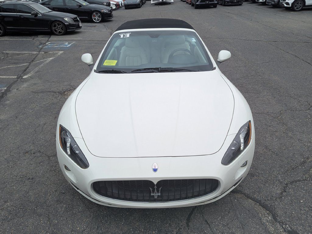 Used 2013 Maserati GranTurismo Convertible RWD image 3
