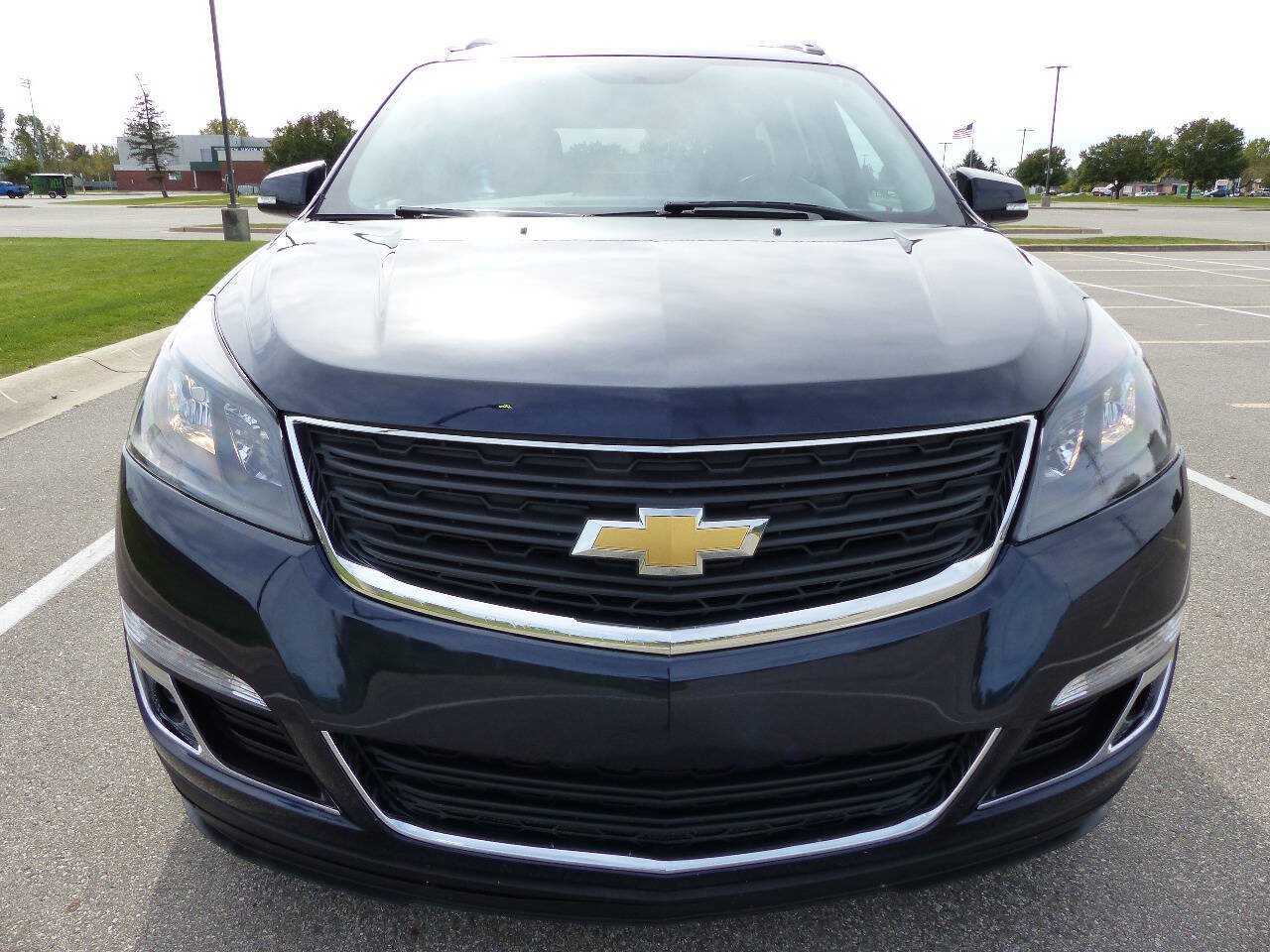 Used 2017 Chevrolet Traverse LT AWD/4WD image 12