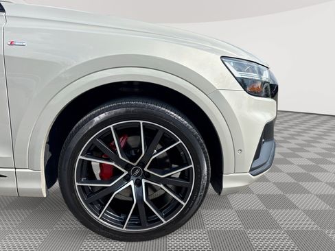 Used 2022 Audi Q8 Premium Plus w/ Premium Plus Package AWD/4WD image 31