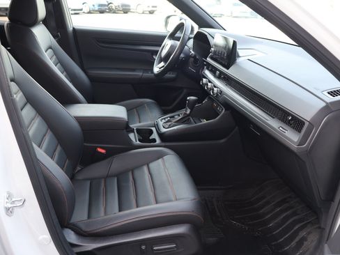 Used 2025 Honda CR-V Sport-L image 28
