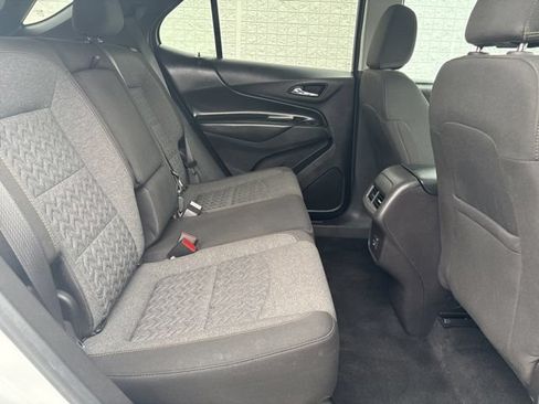 Used 2024 Chevrolet Equinox LT AWD/4WD image 14