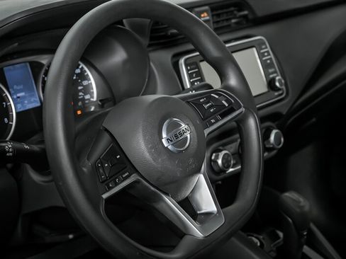 Used 2021 Nissan Versa S image 20