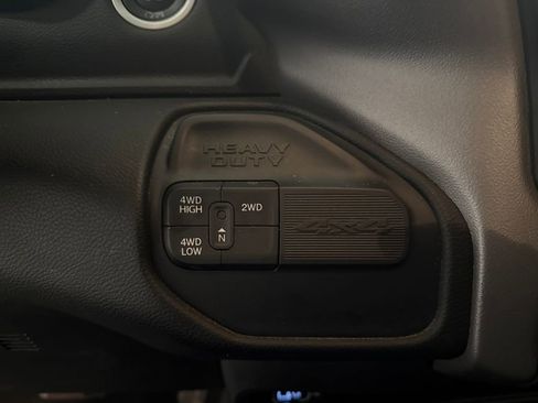 Used 2024 RAM 2500 Big Horn AWD/4WD image 17