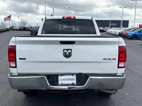 Used 2019 RAM 1500 Classic SLT w/ Luxury Group AWD/4WD image 4