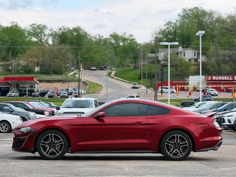 Used 2018 Ford Mustang Premium RWD image 6