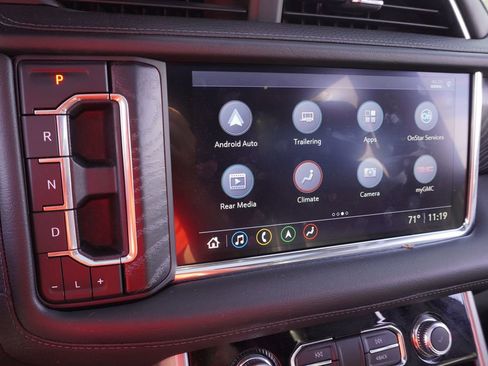 Certified 2021 GMC Yukon Denali w/ Denali Premium Package image 20