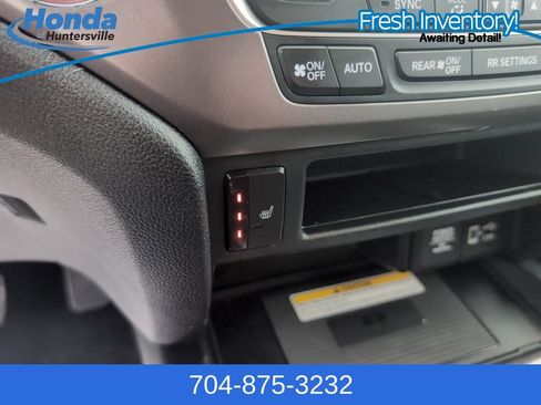 Used 2022 Honda Pilot Special Edition image 27