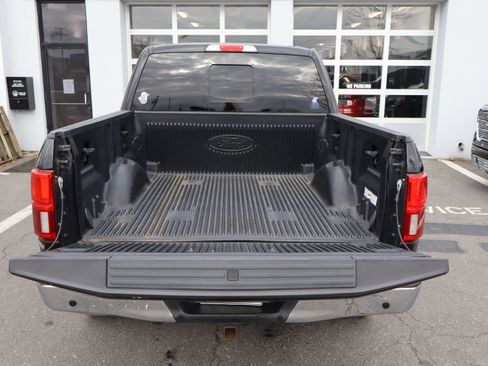 Used 2018 Ford F150 Lariat w/ Equipment Group 502A Luxury image 13