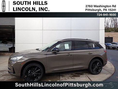 New 2026 Lincoln Corsair Reserve w/ Jet Appearance Package image 1