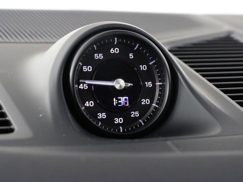 New 2026 Porsche Cayenne Coupe AWD/4WD image 16