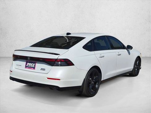 Used 2024 Honda Accord Sport image 5