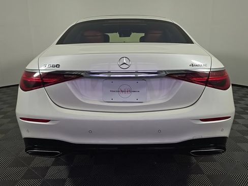 Used 2022 Mercedes-Benz S 580 4MATIC Sedan image 6
