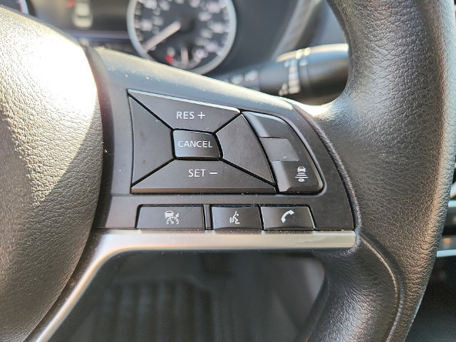 Used 2024 Nissan Sentra SV FWD image 22