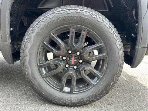 New 2026 GMC Sierra 1500 Elevation w/ Elevation Select Package AWD/4WD image 18