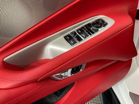 Used 2023 Chevrolet Corvette Z06 w/ Z07 Performance Package image 21