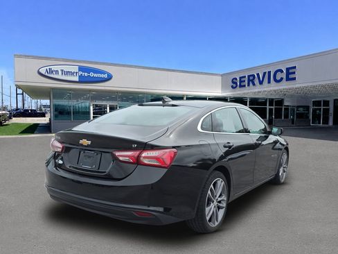 Used 2021 Chevrolet Malibu LT FWD image 8