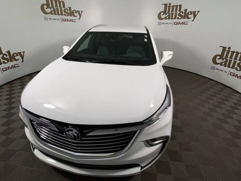 Certified 2023 Buick Enclave Essence image 3