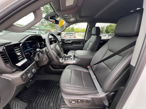 Used 2023 Chevrolet Silverado 1500 LTZ w/ LTZ Convenience Package II AWD/4WD image 24