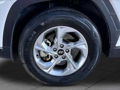 Used 2023 Hyundai Tucson SE AWD/4WD image 11