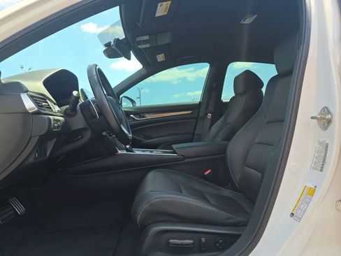 Used 2019 Honda Accord Sport image 14