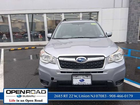 Used 2015 Subaru Forester 2.5i Premium w/ All-Weather Package image 2