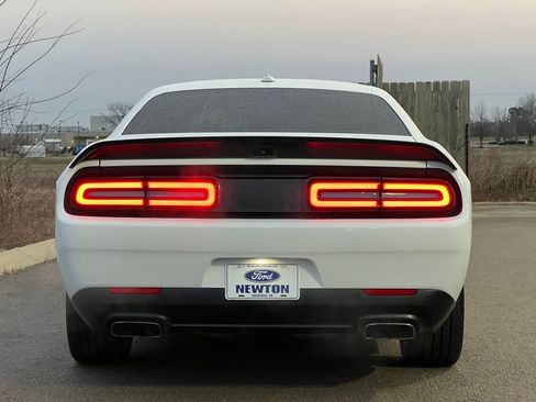 Used 2022 Dodge Challenger R/T Scat Pack image 6