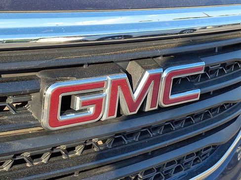 Used 2019 GMC Acadia SLE FWD image 5