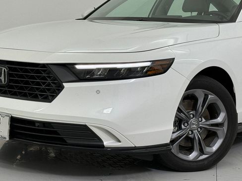 Used 2024 Honda Accord EX-L image 11