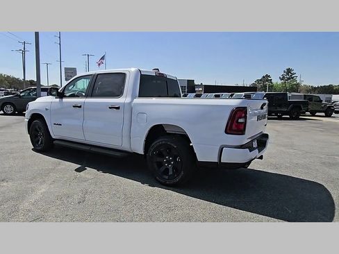 New 2026 RAM 1500 Express AWD/4WD image 27